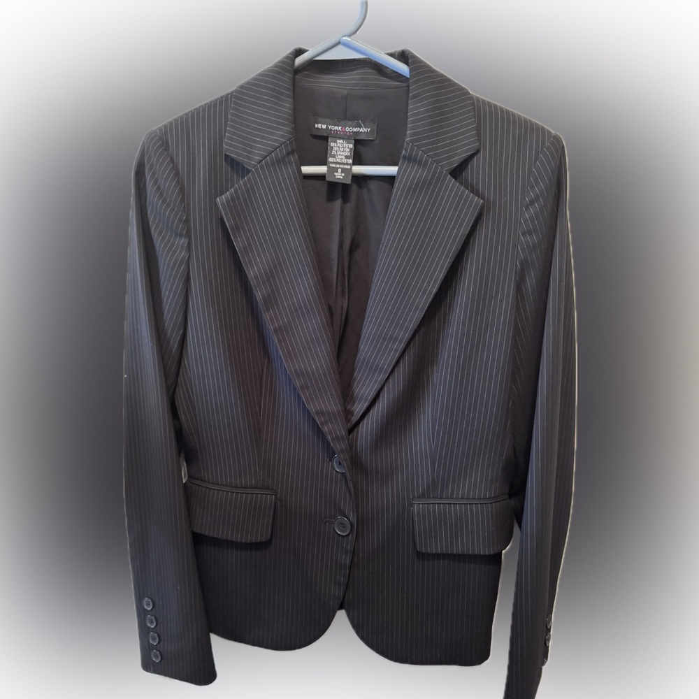 New York & Company 3 piece Black Pinstripe Suit - Picture 2 of 6